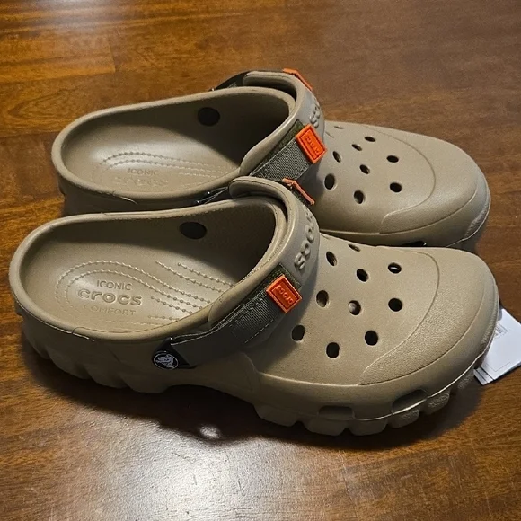 Crocs Off Road Sports Clog - Picture 2 of 8